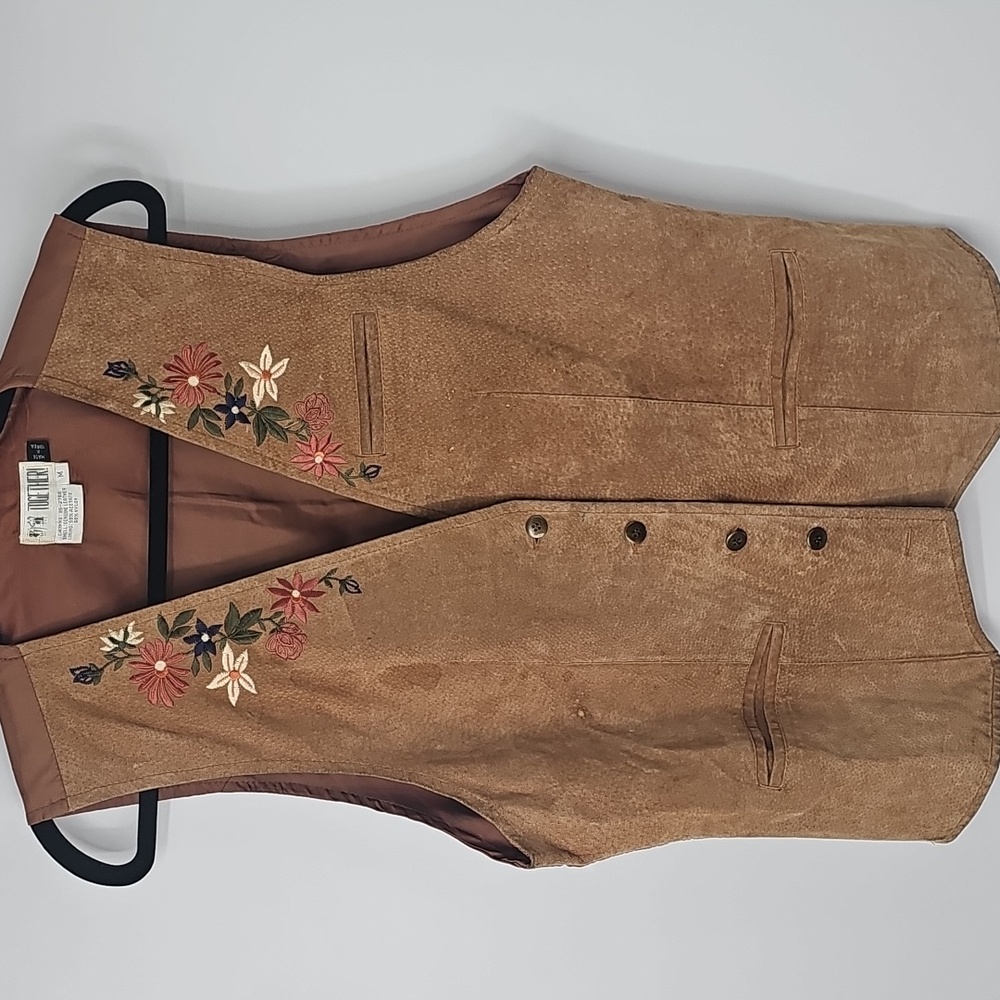 Together Rustic Suede Button‎ Front Vest w Embroidery Boho Western Cowboy Grunge
